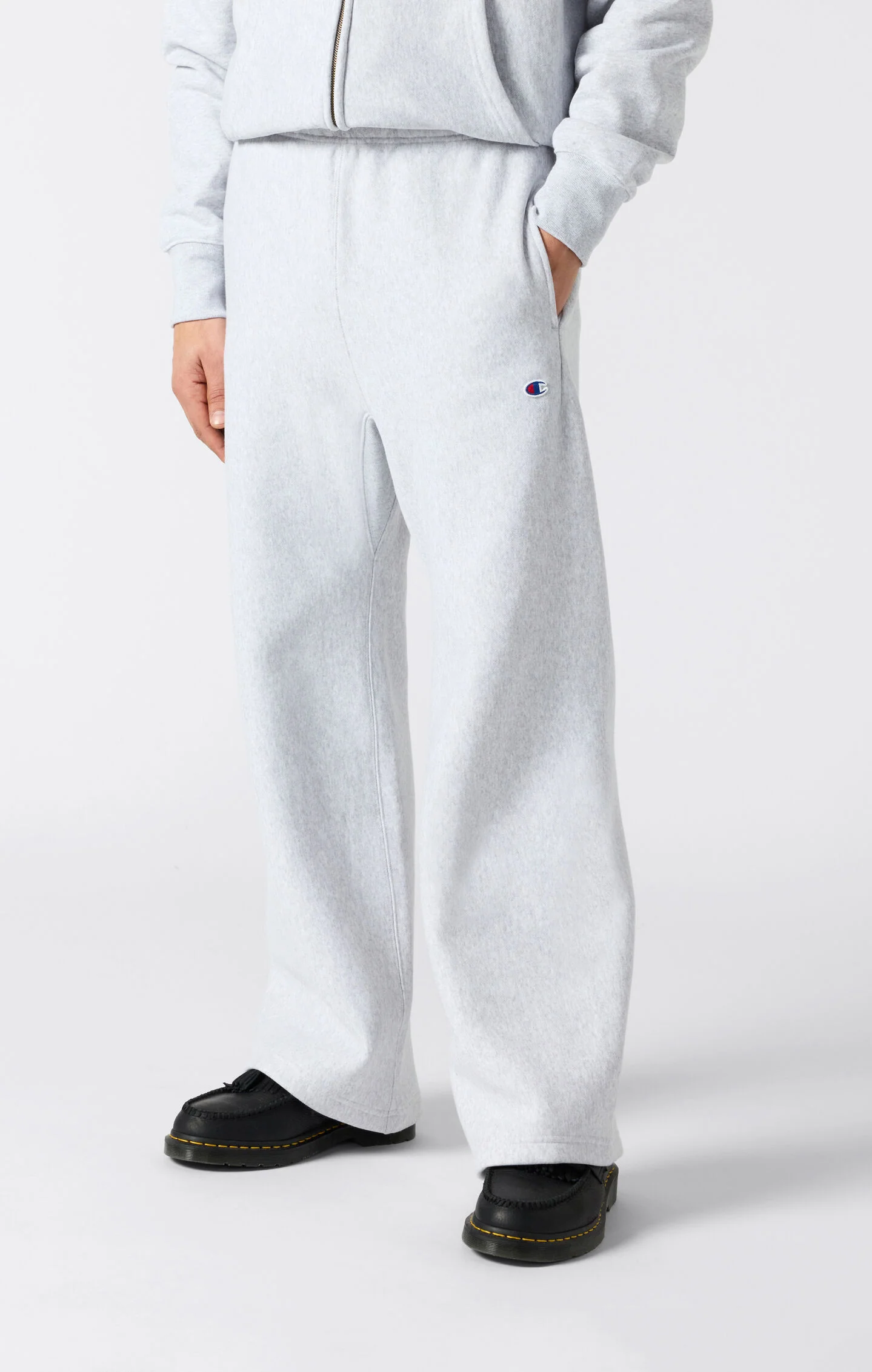 Men’s Heavyweight Wide-Leg Fleece Jogger Pants Reverse Weave
