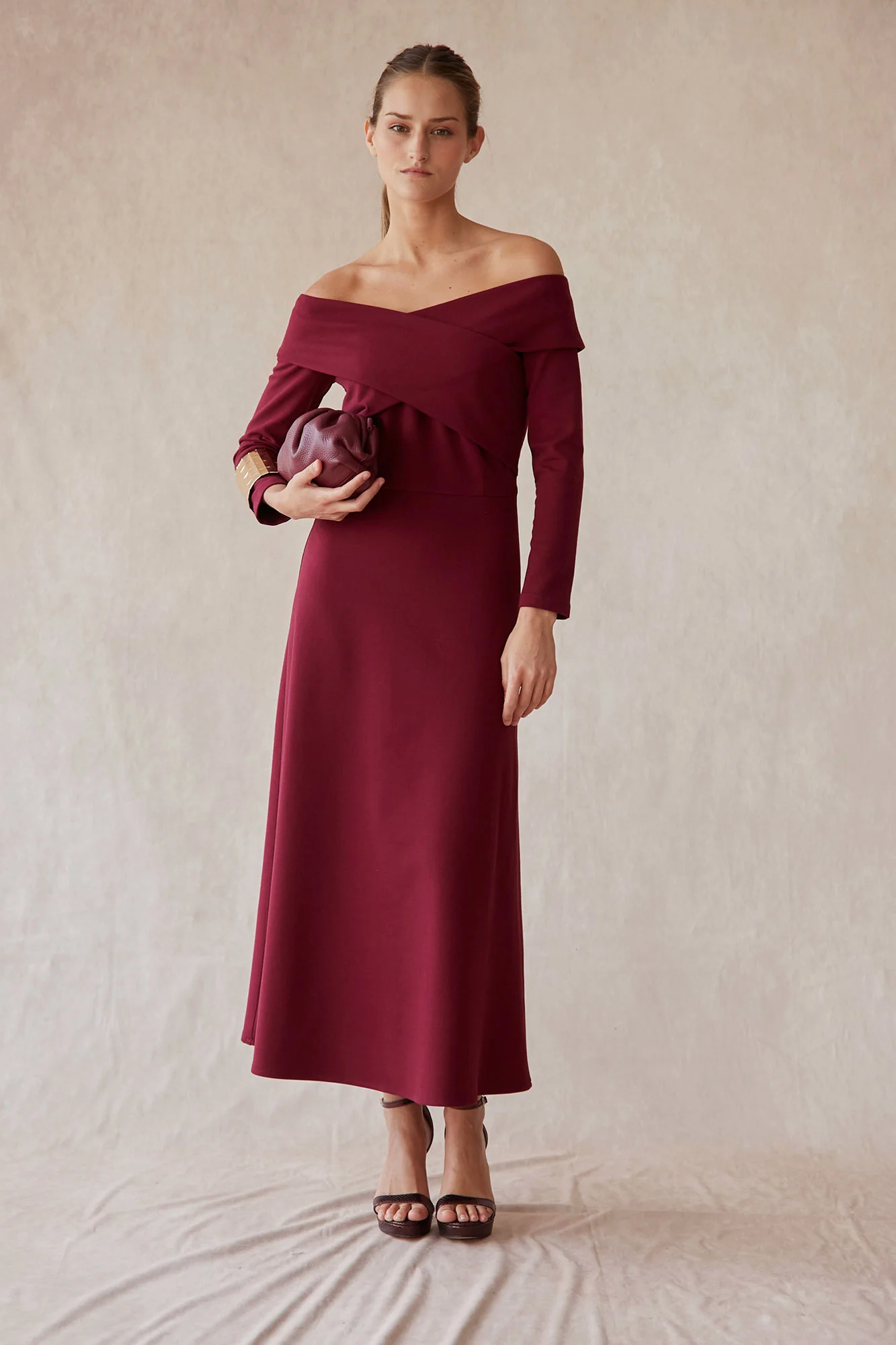 VESTIDO LORIA BURDEOS - Imagen 8