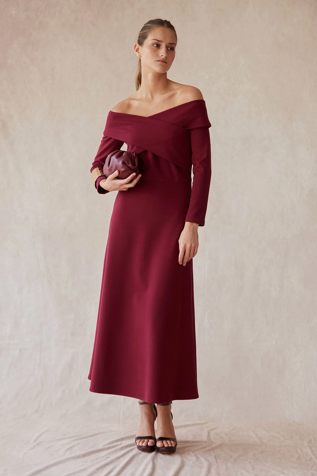 VESTIDO LORIA BURDEOS - Imagen 5