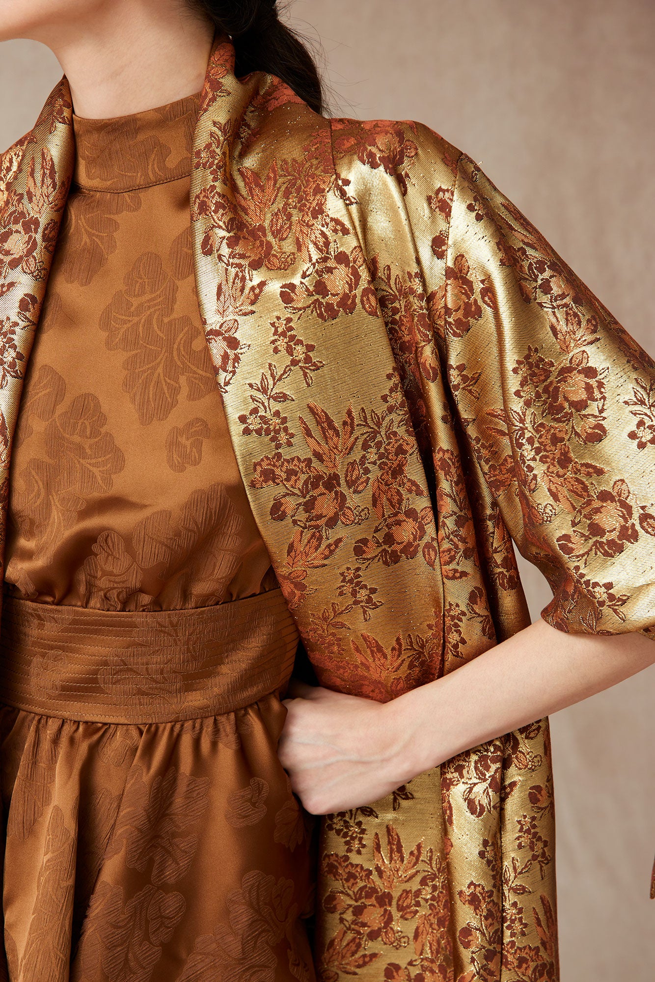 KIMONO DAIKI DORADO - Imagen 4