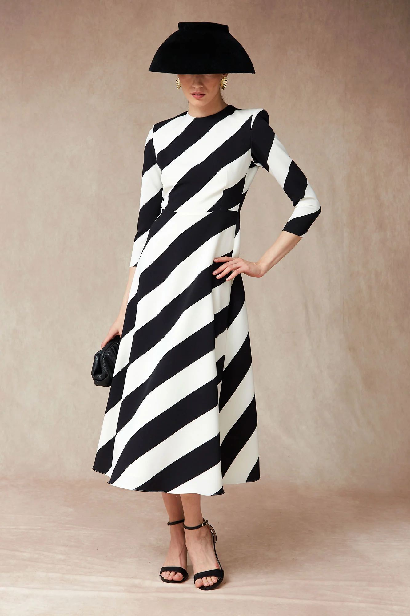 VESTIDO IZOTZ BLANCO/NEGRO - Imagen 4