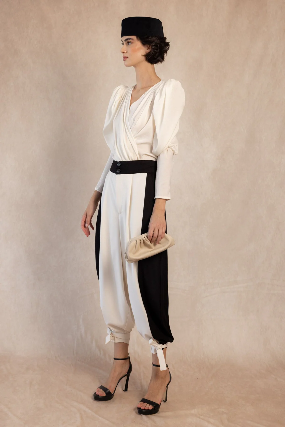 PANTALON ALVARITO BLANCO/NEGRO - Imagen 3