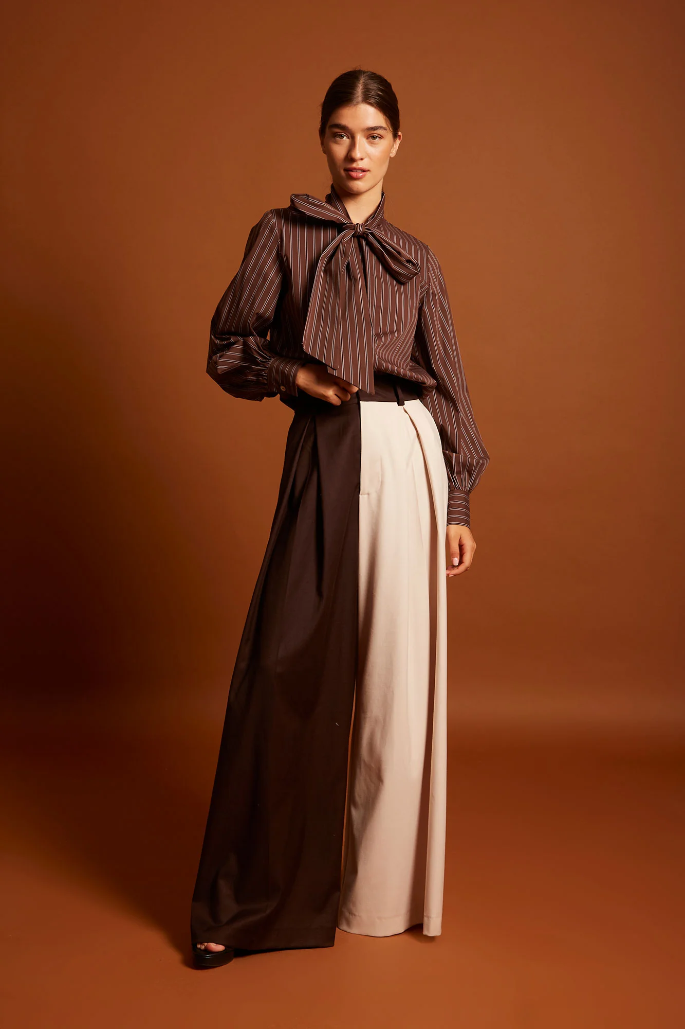 PANTALON CLAUDIO MARRON