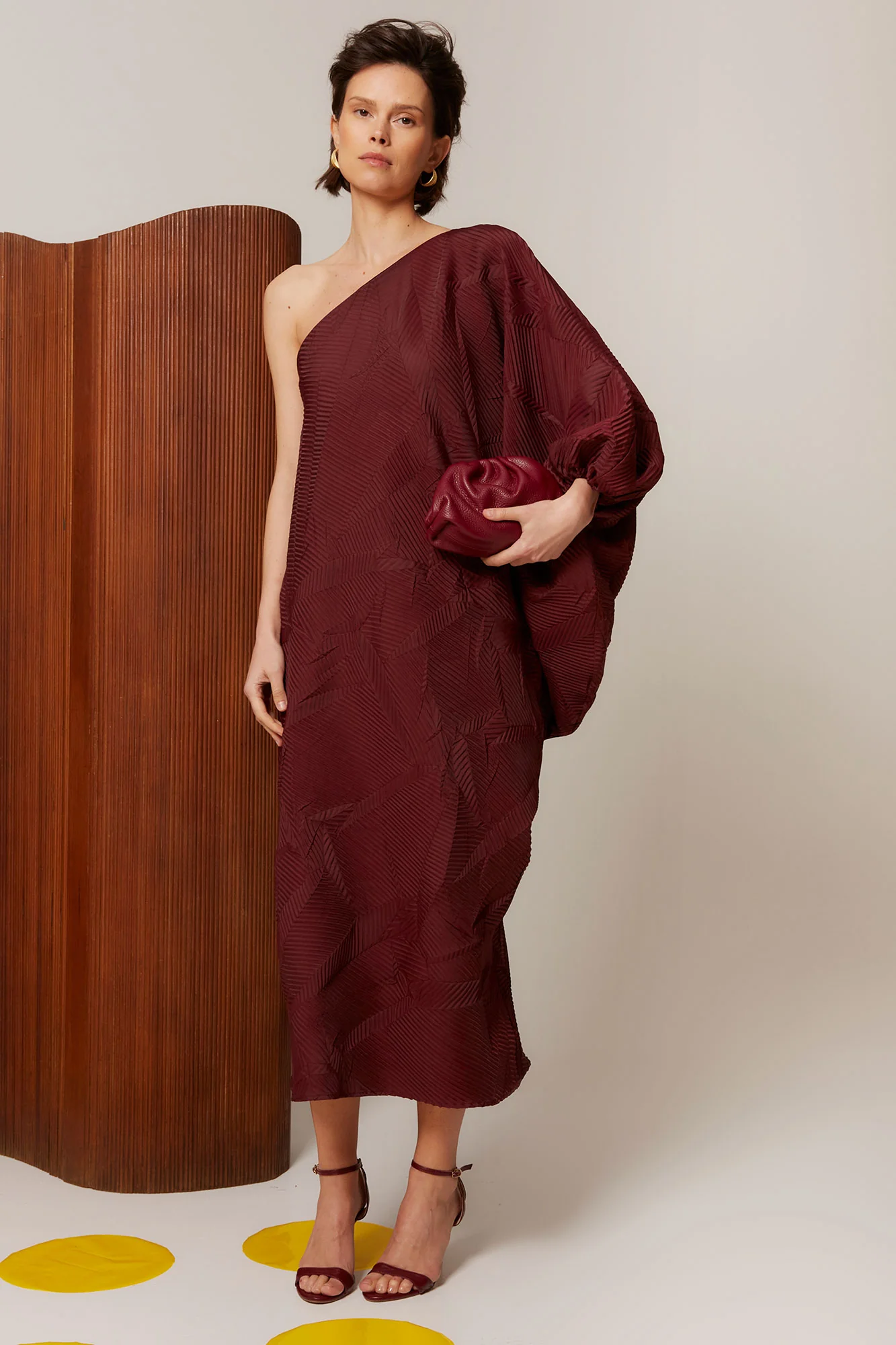 VESTIDO ORIANA GRANATE