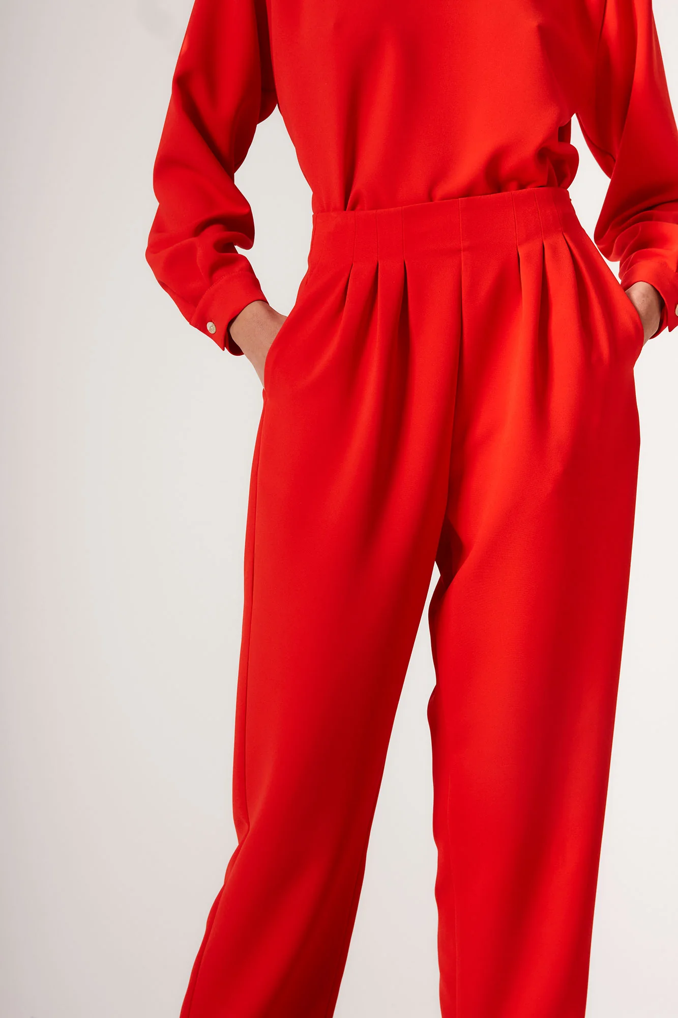 PANTALON ENEKO ROJO - Imagen 3
