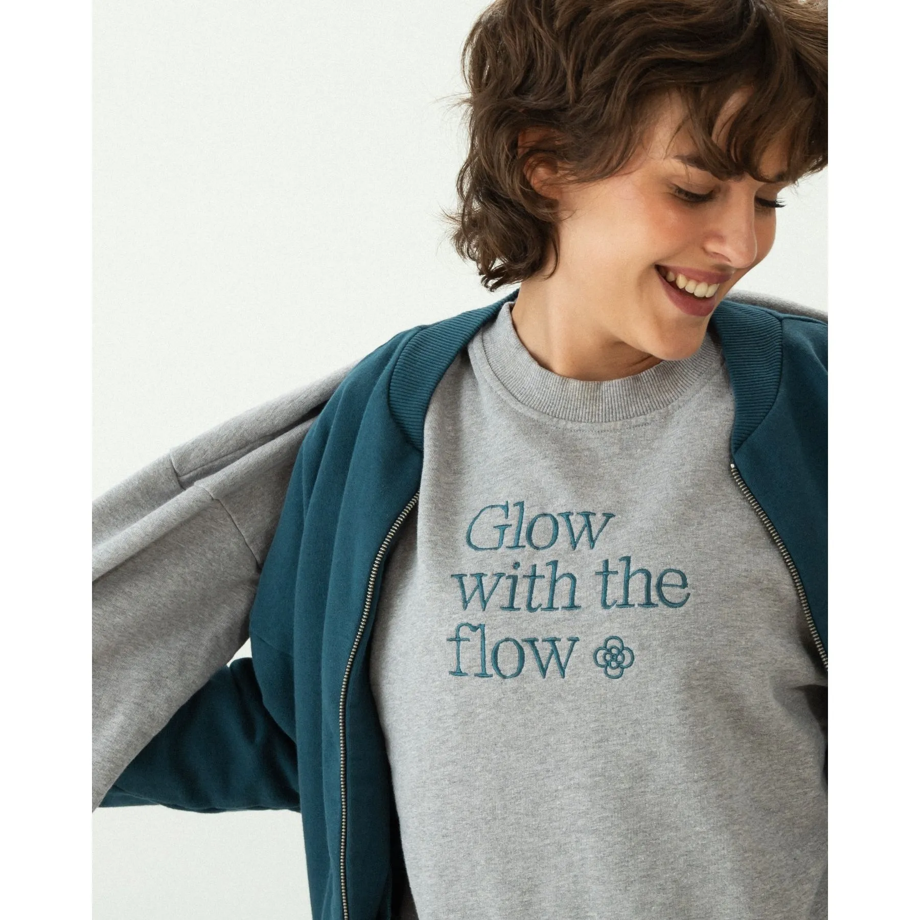 Sudadera Glow Gris - Imagen 5