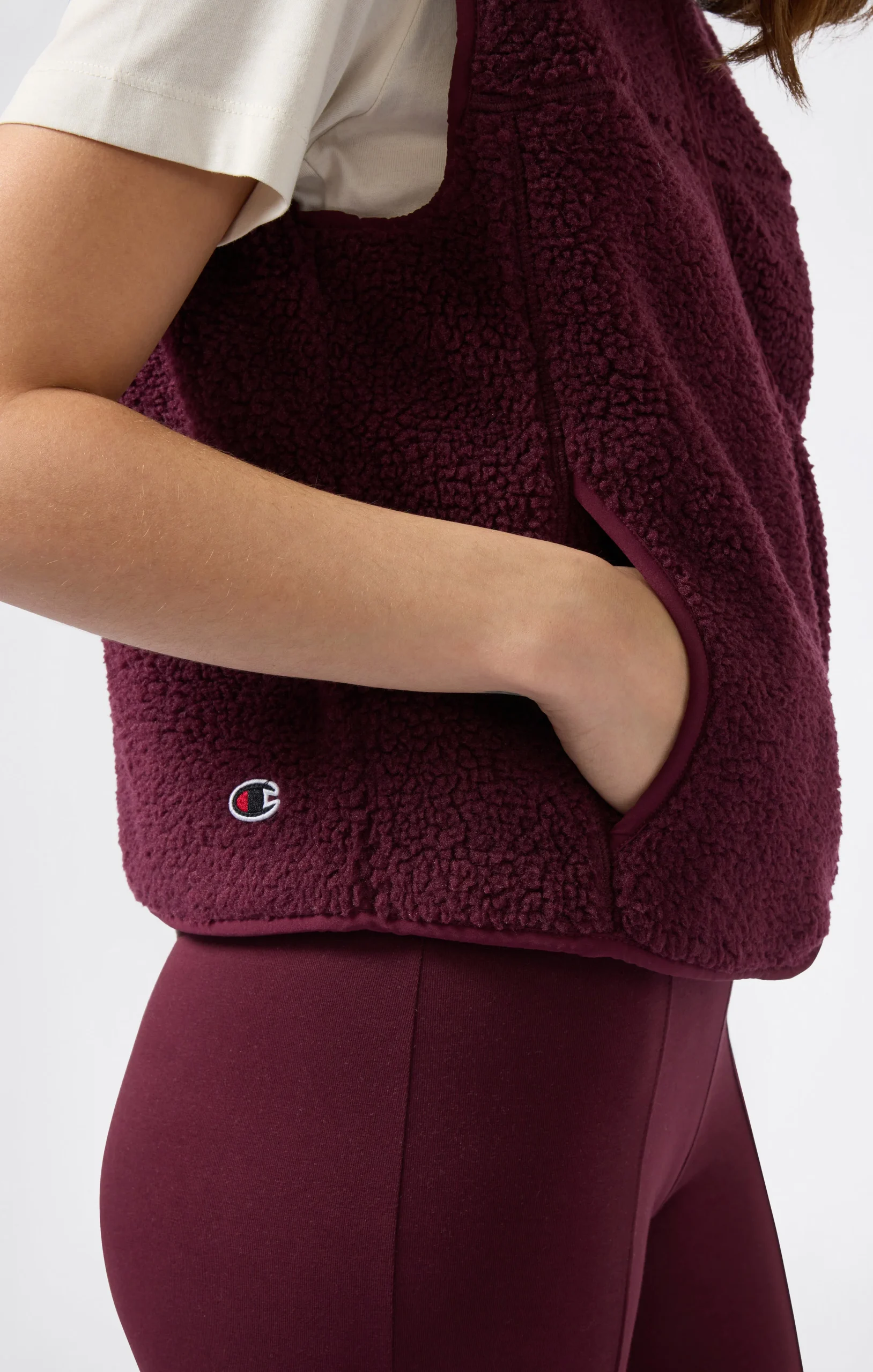 Women’s Slim Fit Polar Teddy Vest - Imagen 4