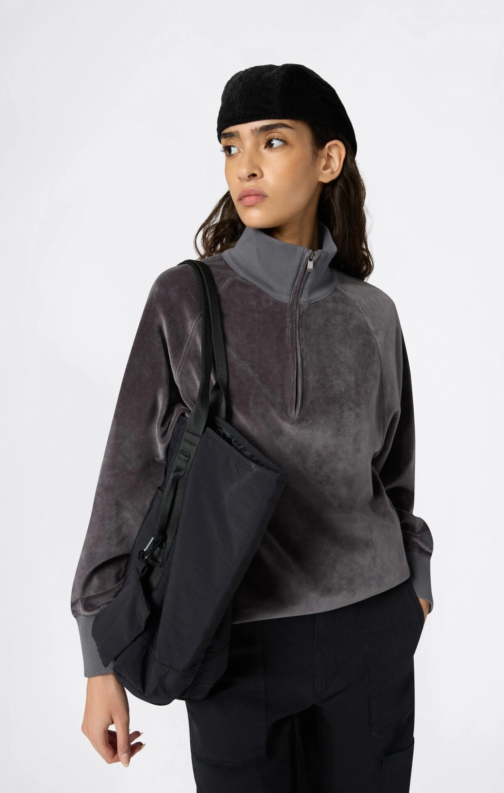 Women's Velour Half Zip Sweatshirt - Imagen 4