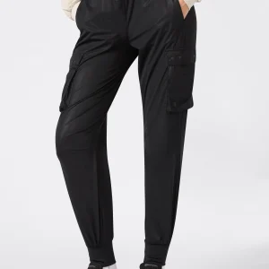 Women’s Ultra Light Cuffed Cargo Pants