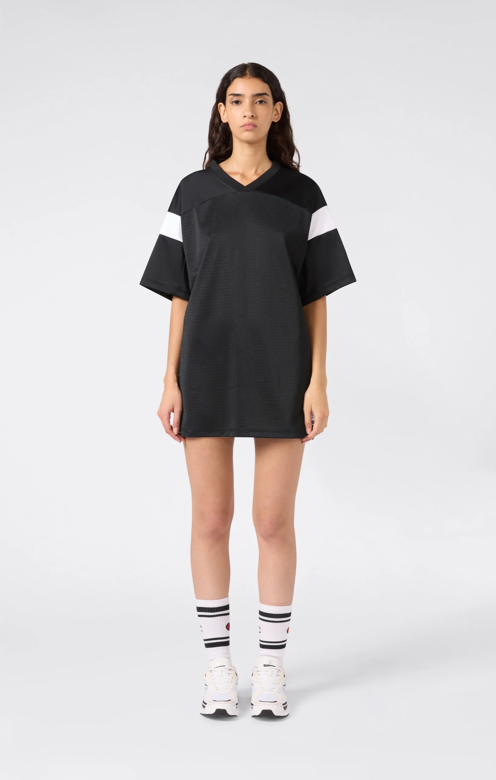 Women’s V-Neck Dress Sport Heritage