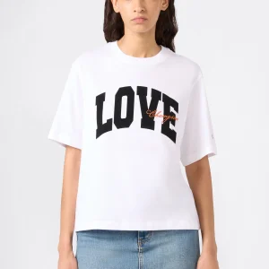 Women’s Loose Fit Graphic T-Shirt