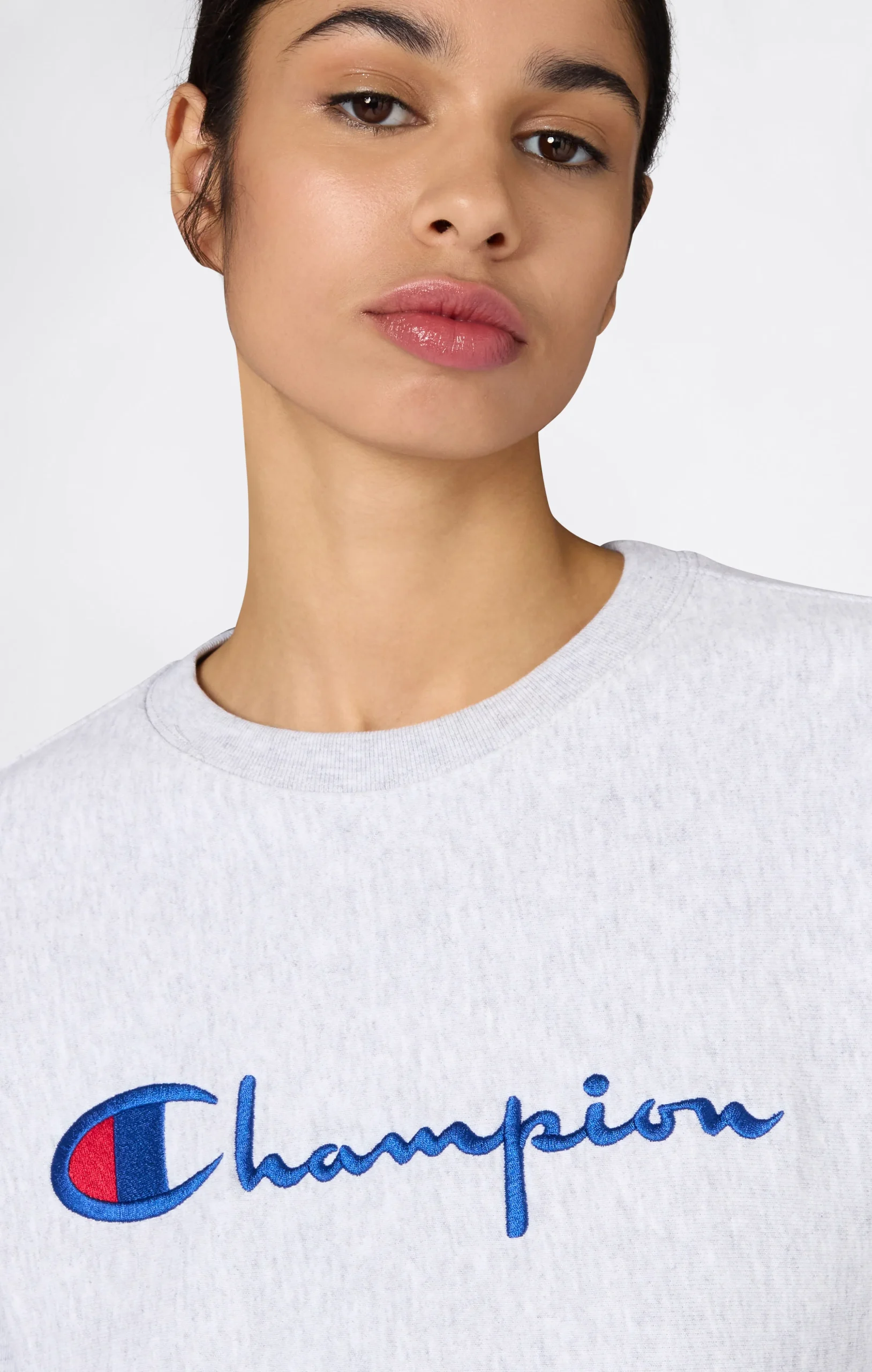 Women’s Lightweight Reverse Weave Crewneck Sweatshirt with Embroidered Logo - Imagen 3