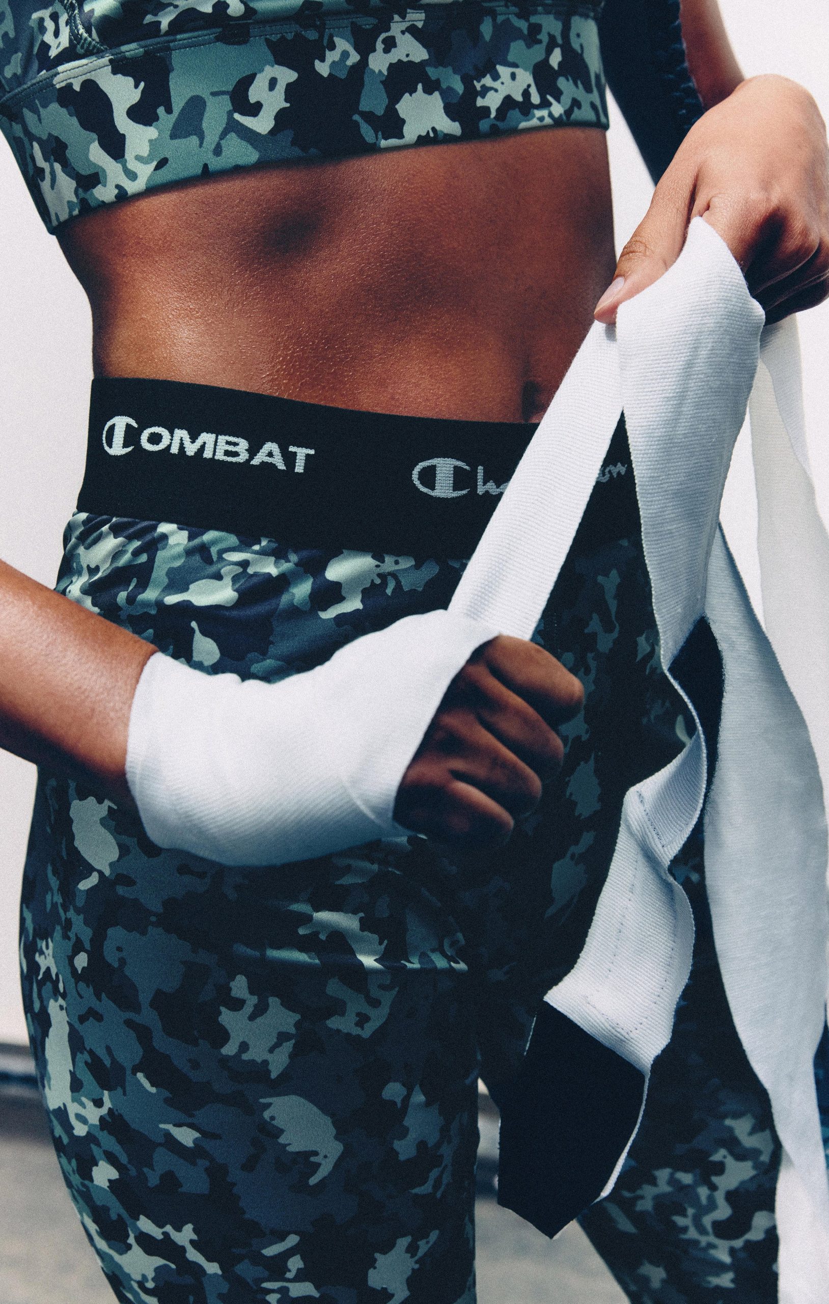 Women's 5.5" Compression Shorts Combat - Imagen 5