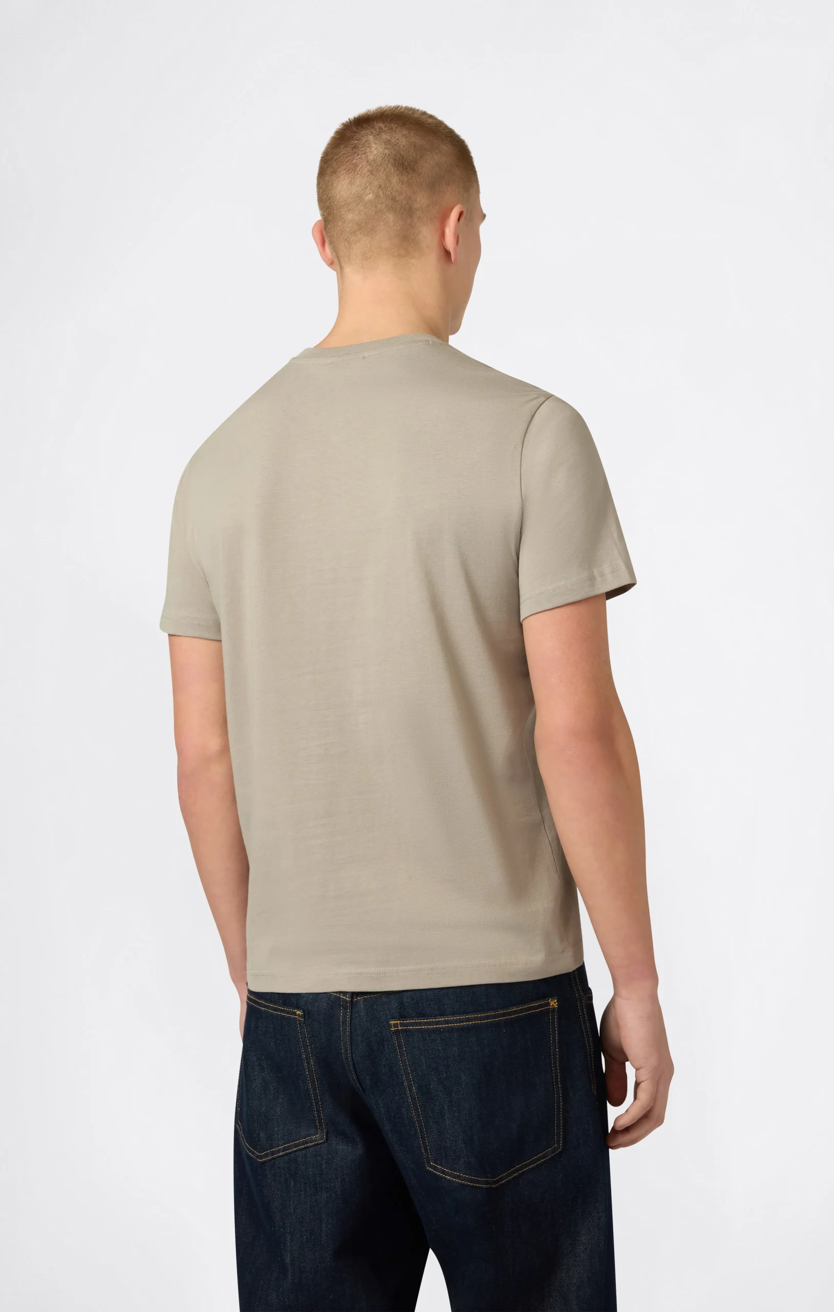 Men’s T-Shirt with Big Embroidery Logo Icons - Imagen 4