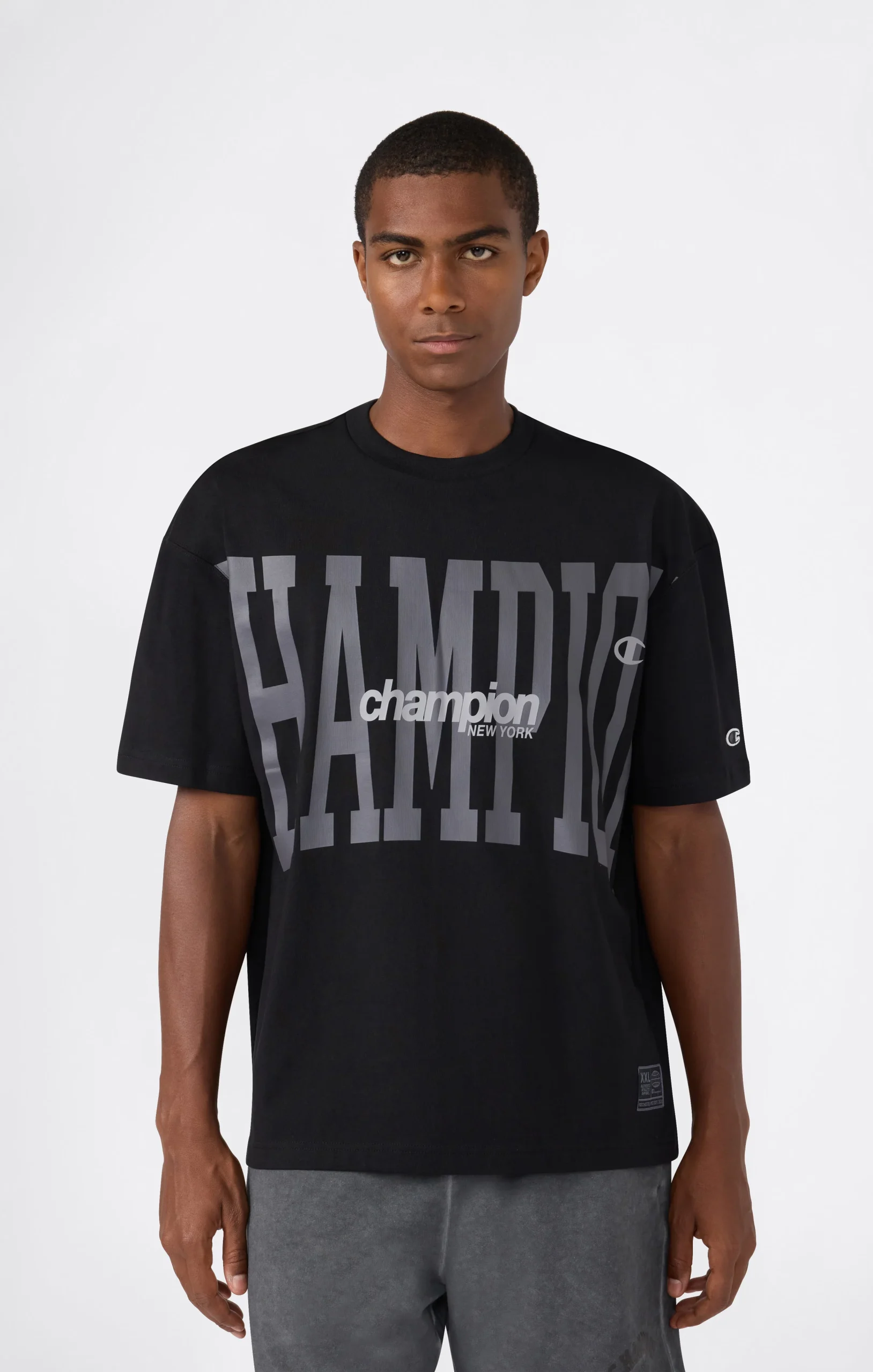 Men’s T-Shirt Maxi Logo Urban Contemporary