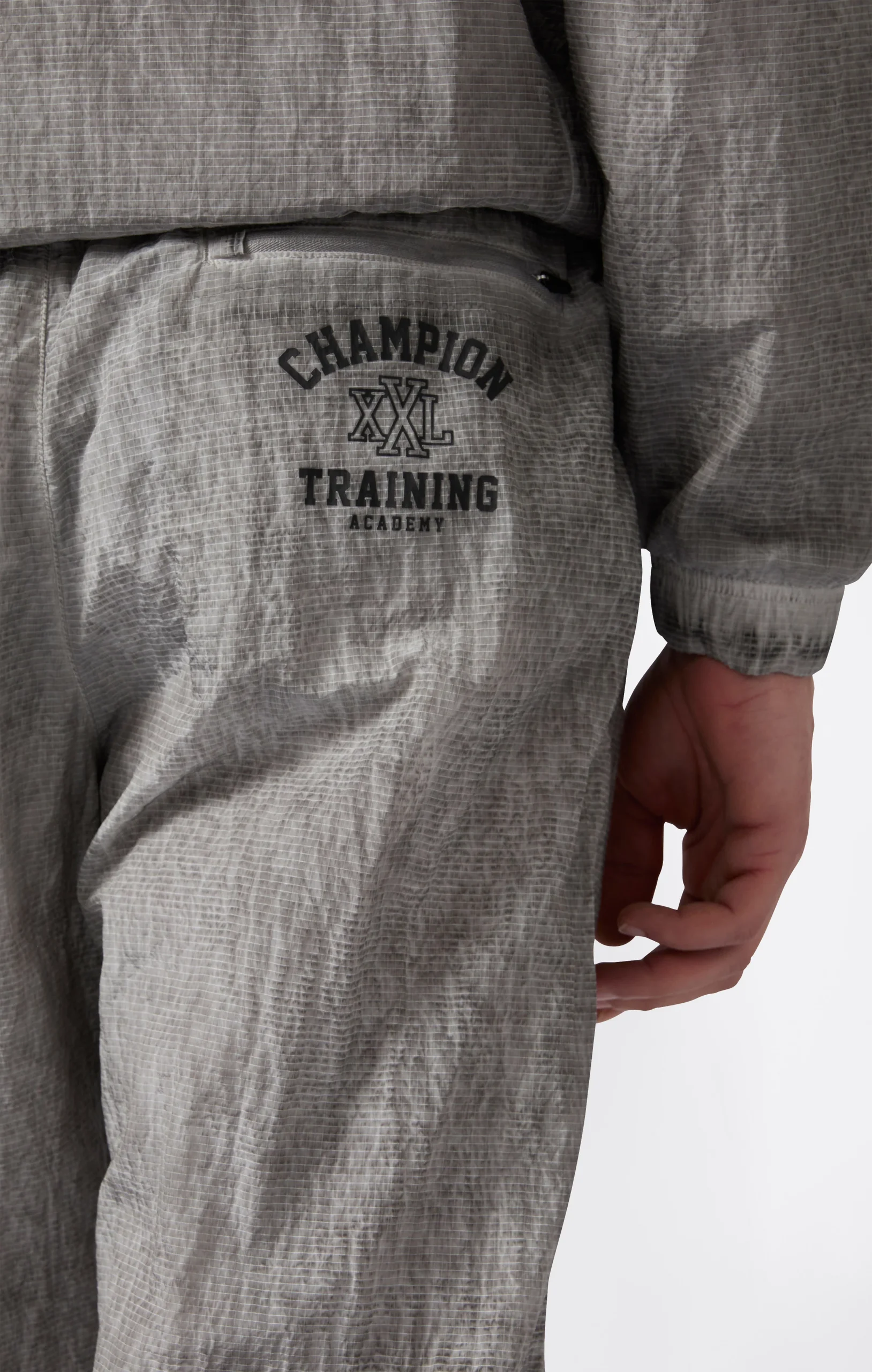 Men’s Washed Nylon Elastic Cuffs Pants - Imagen 4