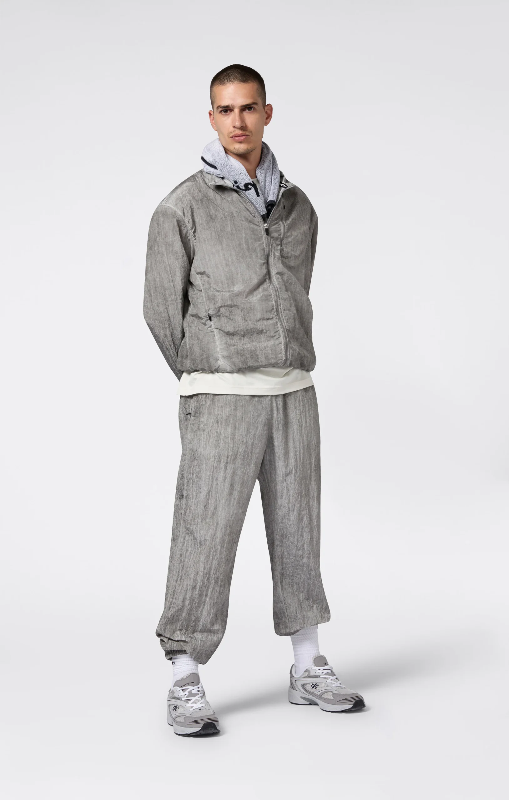 Men’s Washed Nylon Elastic Cuffs Pants - Imagen 3