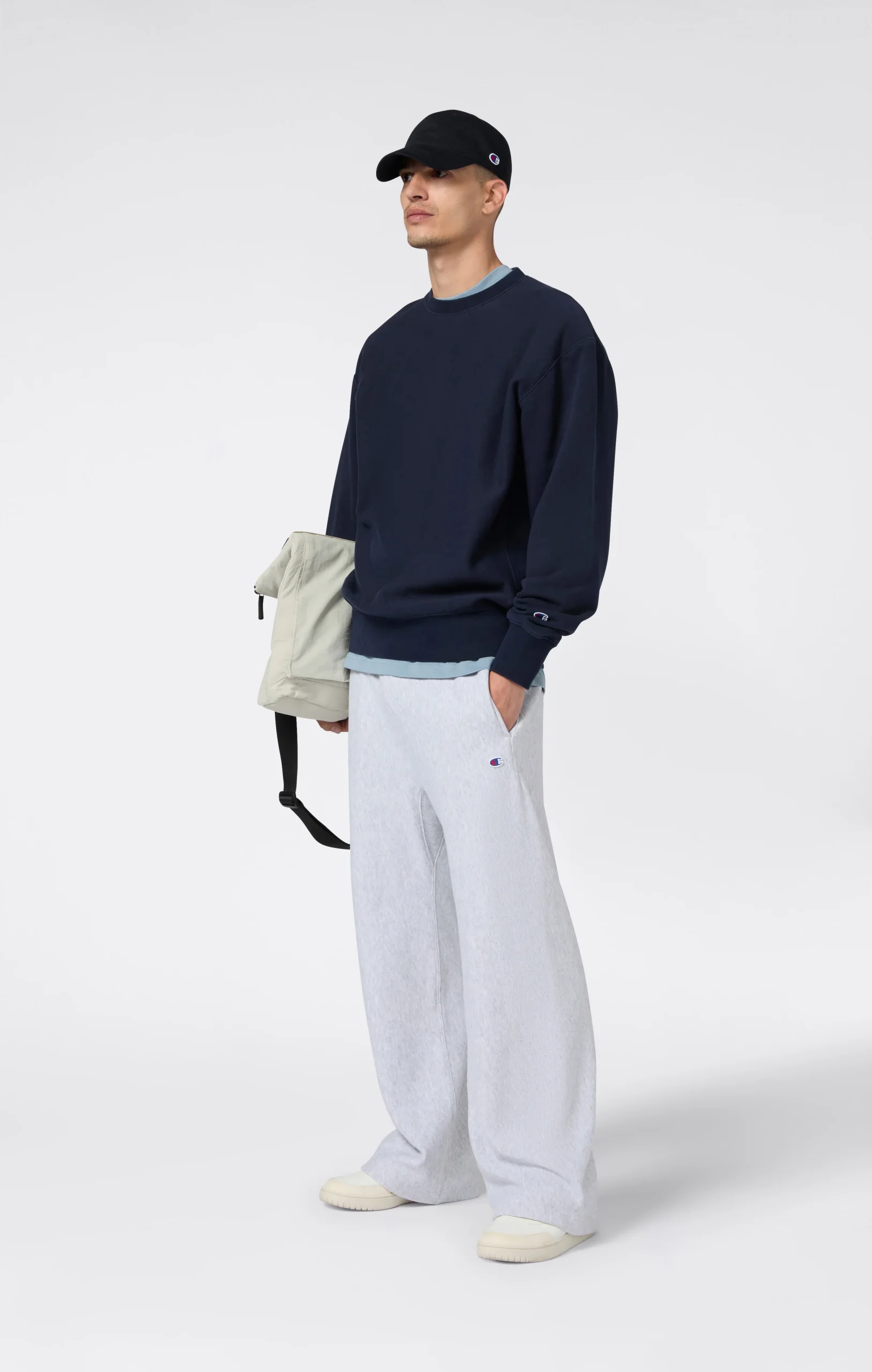 Men’s Lightweight Crewneck Sweatshirt Reverse Weave - Imagen 3