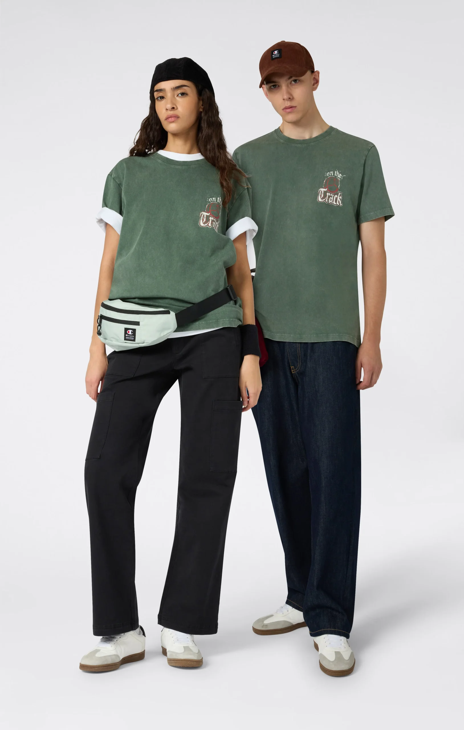 REVERSE WEAVE Men’s Graphic T-Shirt