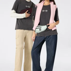 REVERSE WEAVE Men’s Graphic T-Shirt