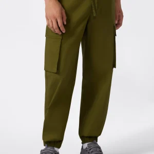 Men’s Woven Cargo Pants Icons