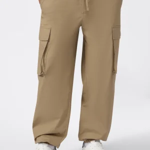 Men’s Woven Cargo Pants Icons