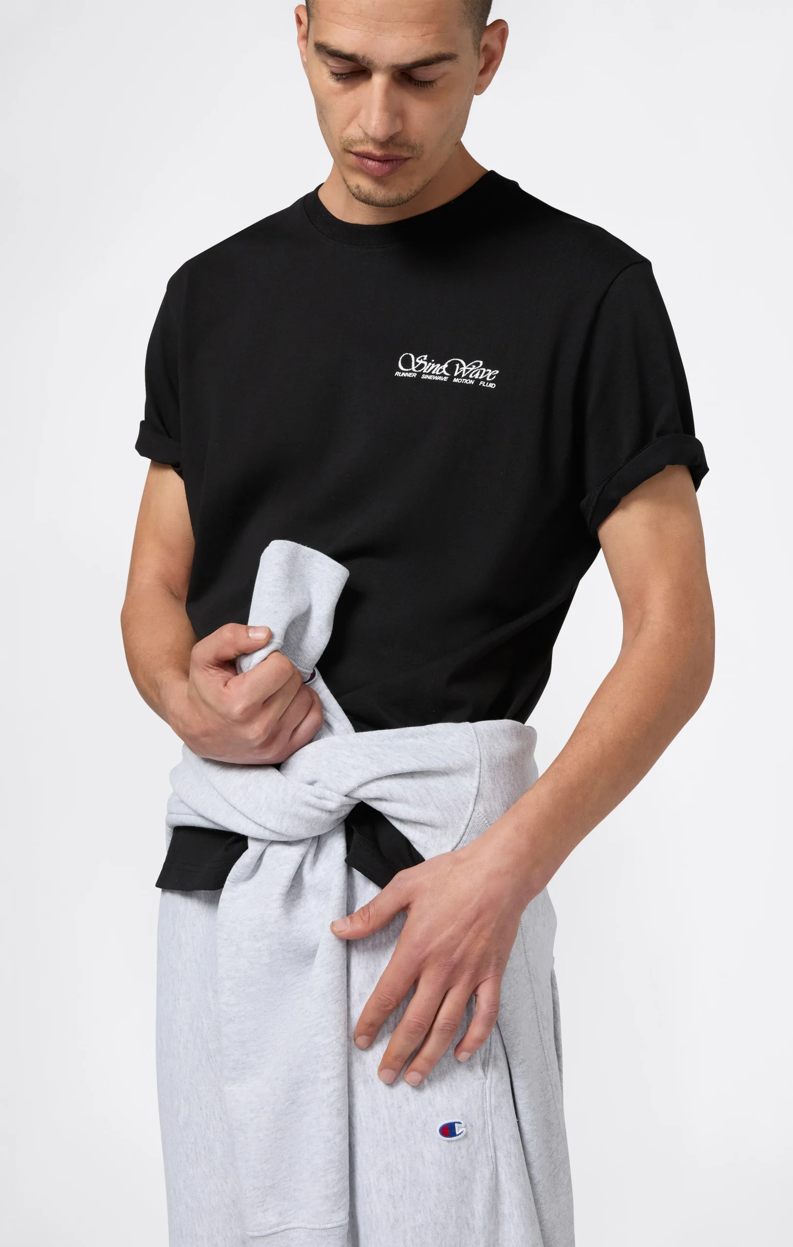 REVERSE WEAVE Men’s Graphic T-Shirt - Imagen 6