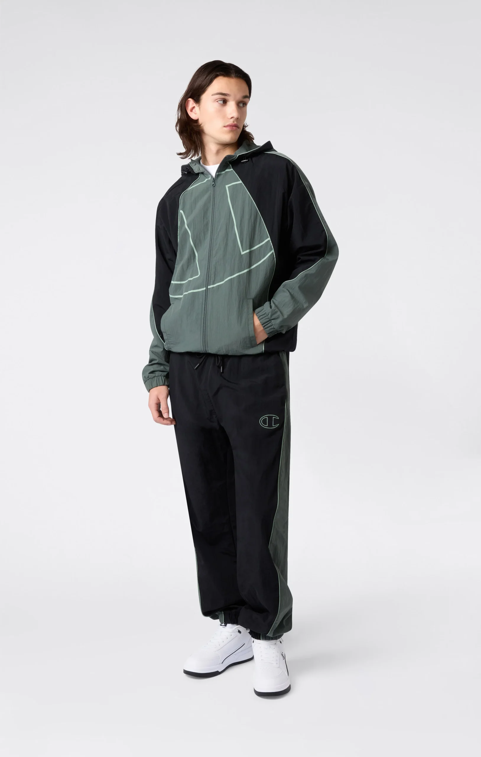 Men's Loose Fit Woven Nylon Pants - Imagen 5