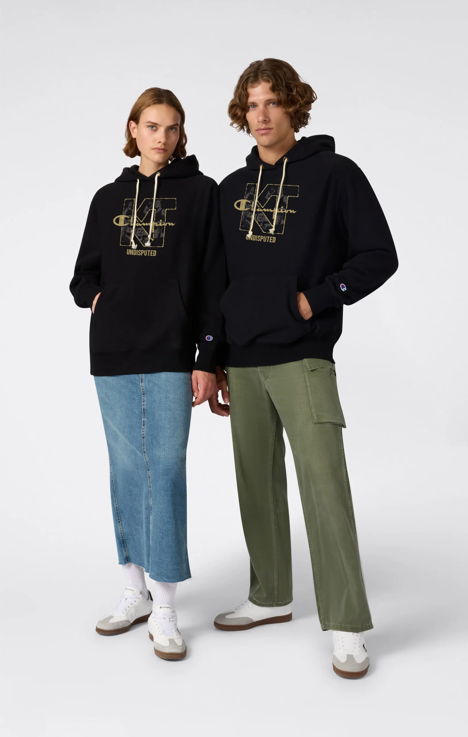 Champion x Katie Taylor Reverse Weave Hoodie - Imagen 5