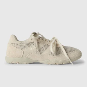 Unisex LOW PRO 00s COURT Trainers
