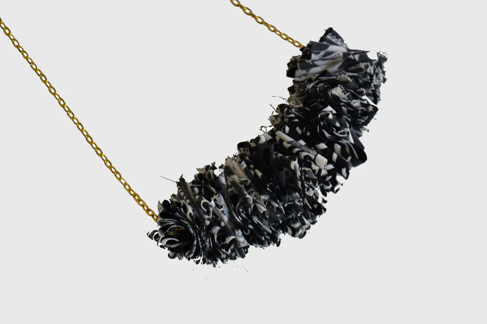 Colgante Javiera Batik Dorado - Imagen 3