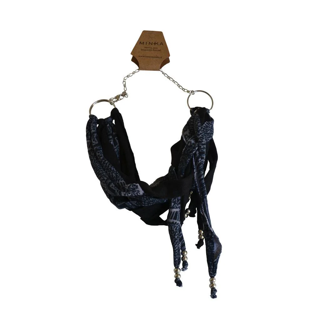 Collar Teresa Azul Negro