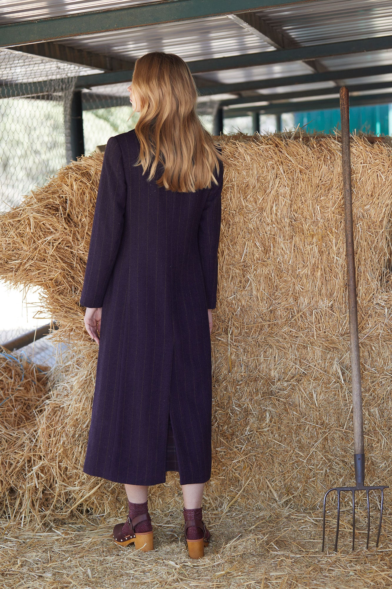 ABRIGO HARRY MORADO - Imagen 6