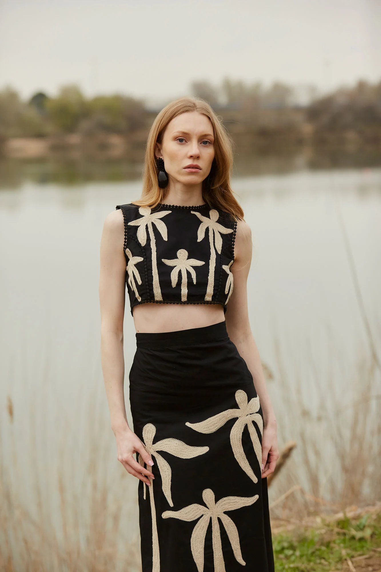 CONJUNTO DALIAS NEGRO