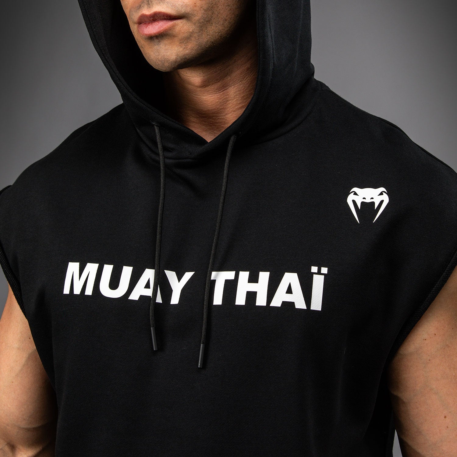 Sudadera sin mangas Venum Muay Thai VT con capucha - Imagen 4