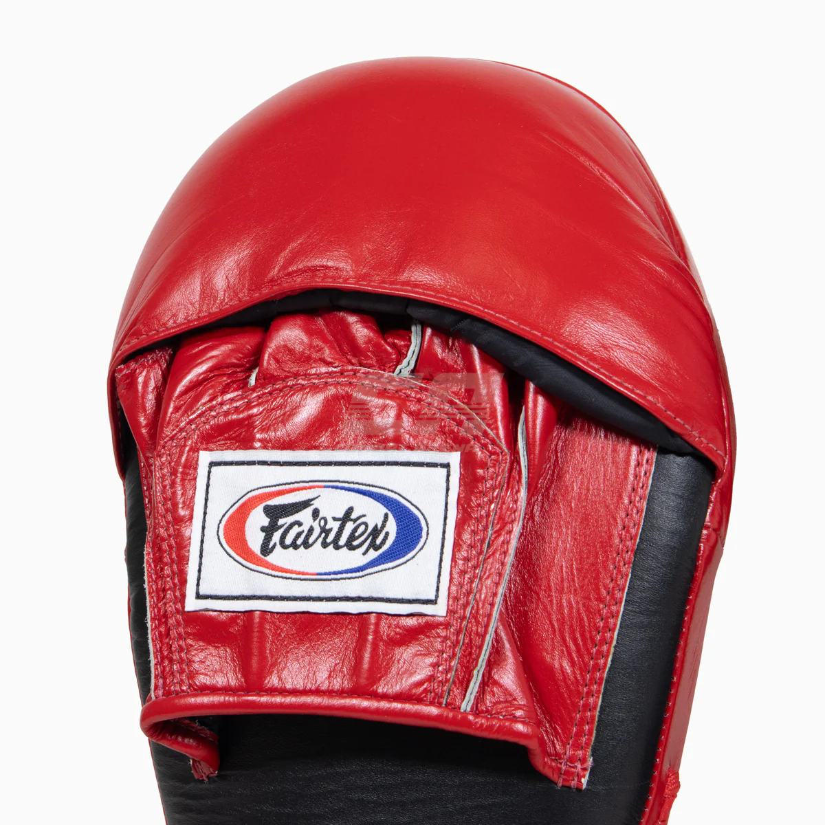 Manoplas de boxeo Fairtex Pro Angular FMV8 Negro-rojo - Imagen 4
