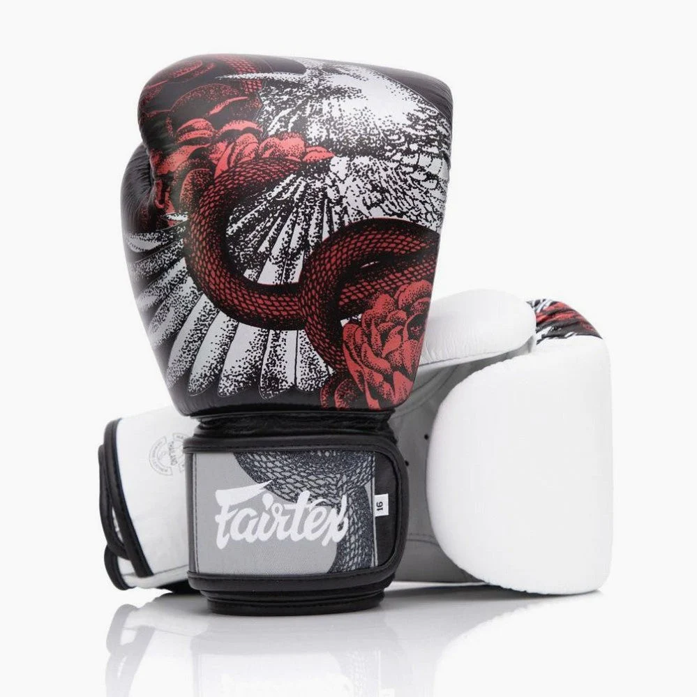 Guantes Muay Thai Fairtex BGV24 The Beauty of Survival con caja de madera