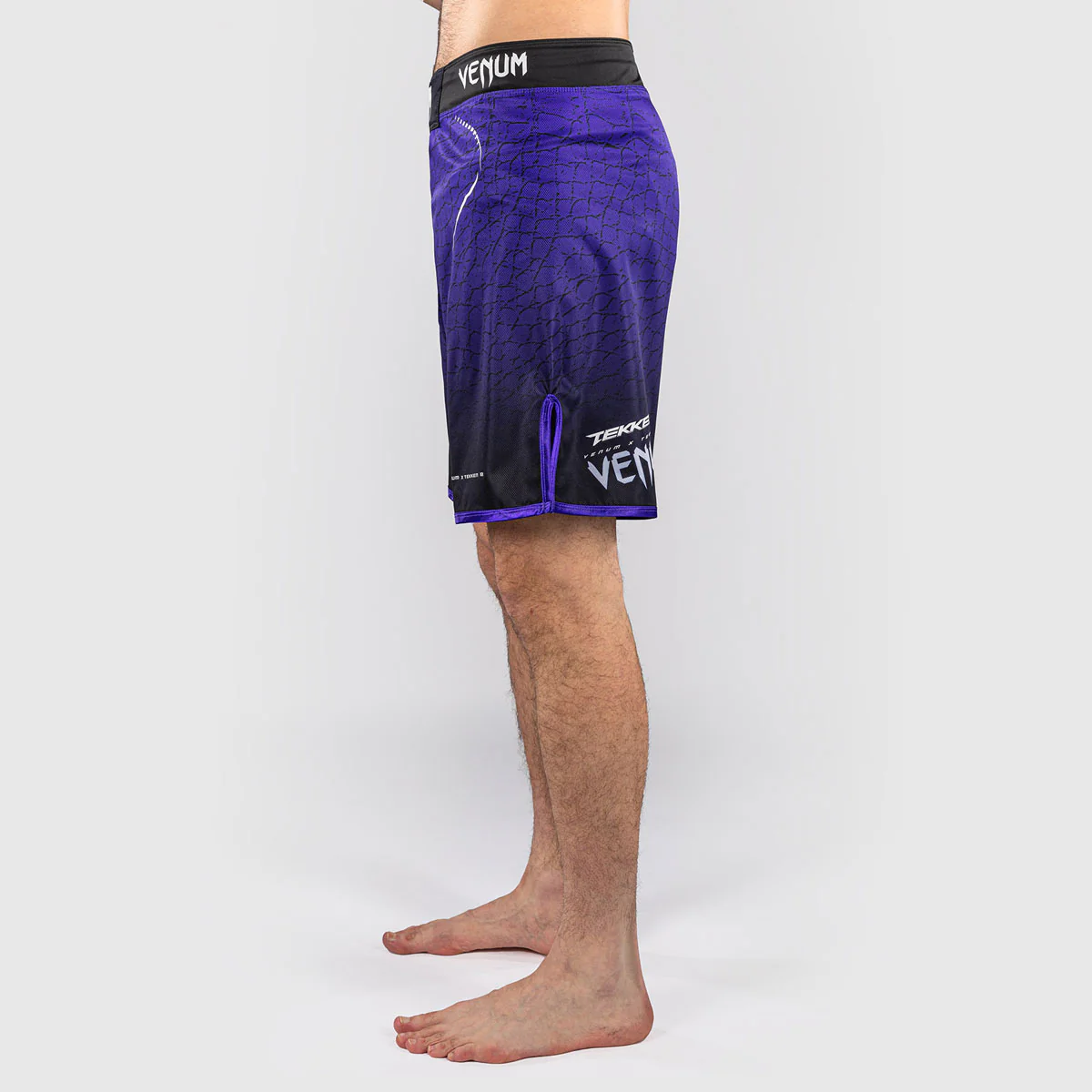 Pantalones MMA Venum Tekken 8 Kazuya Negro-violeta - Imagen 3