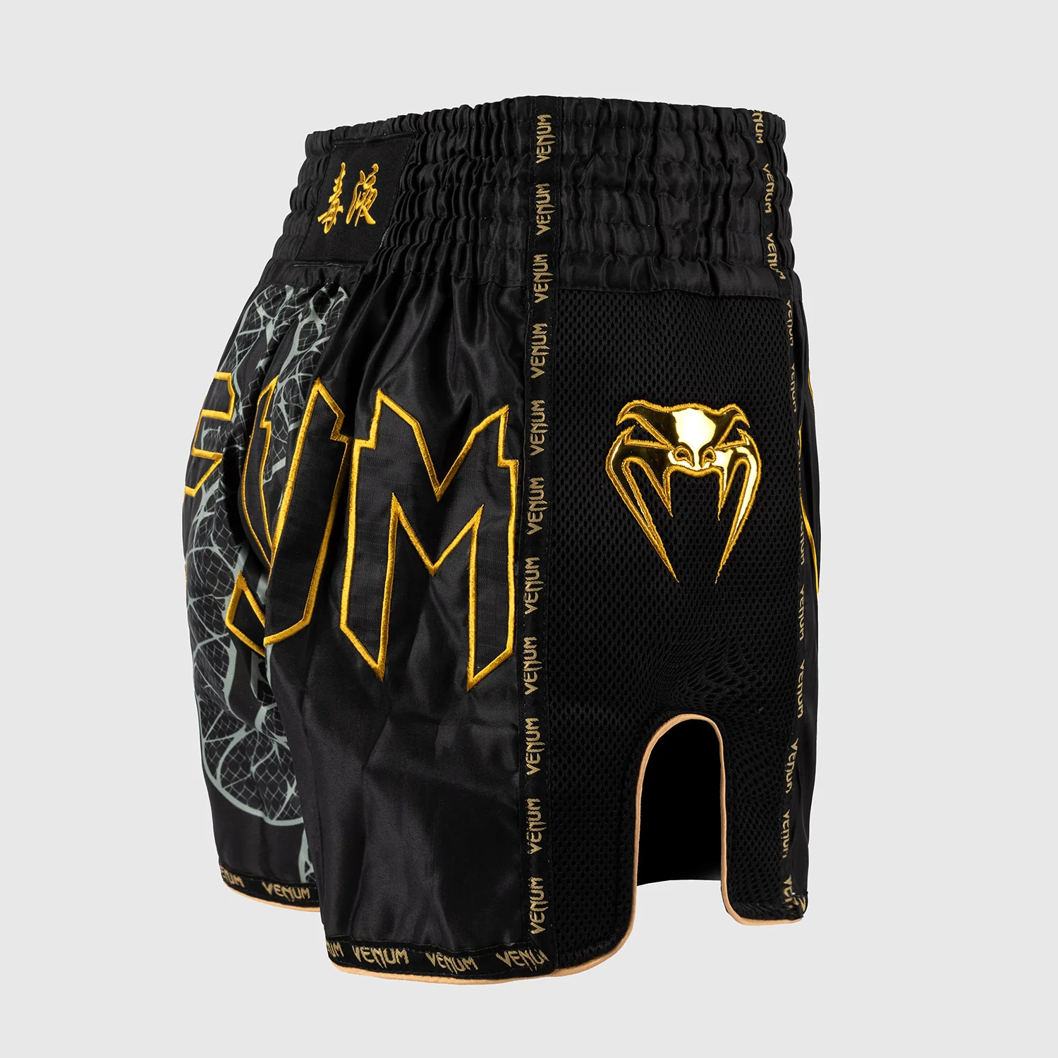 Pantalones cortos kick-thai Venum Serpenti Negro - Imagen 5