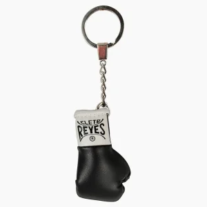 Llavero guante Cleto Reyes