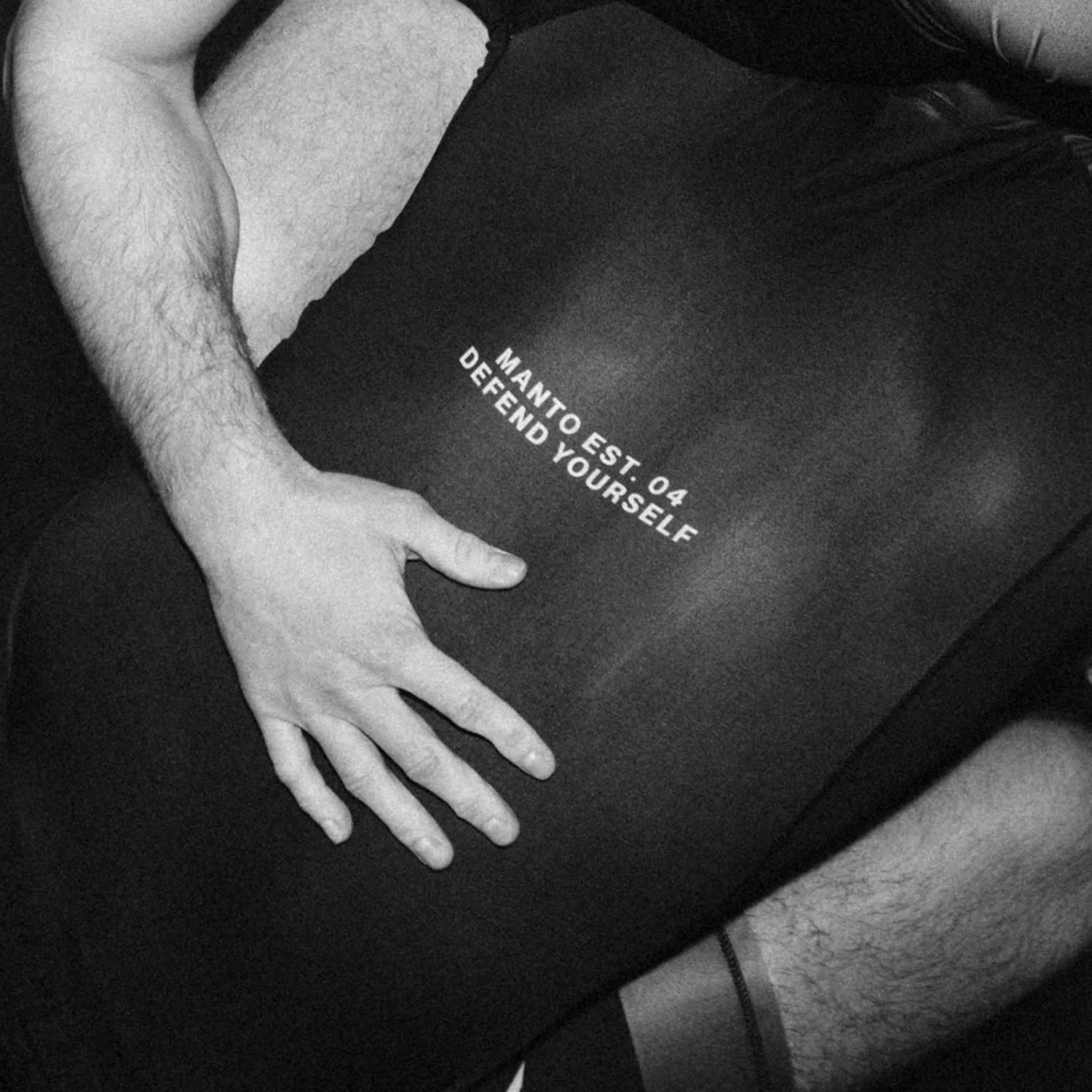 Rashguard Manto Varsity mangas cortas Negro - Imagen 7