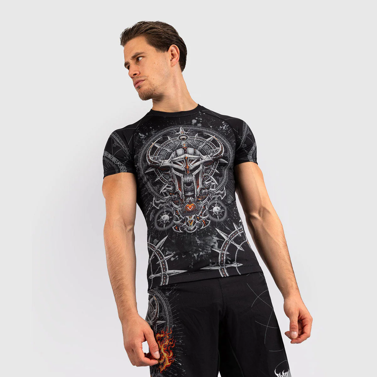 Rashguard Venum Gladiator 5.0 mangas cortas Negro-Plata - Imagen 3