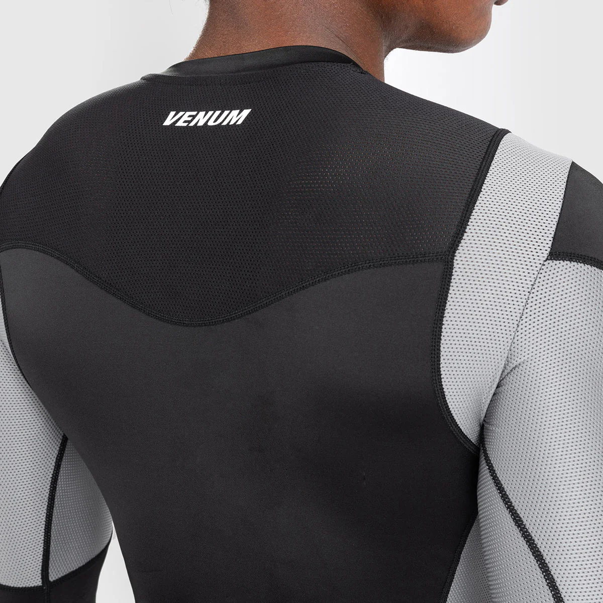 Rashguard Venum Tempest mangas largas Negro - Imagen 6