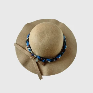 Sombrero ala corta beige