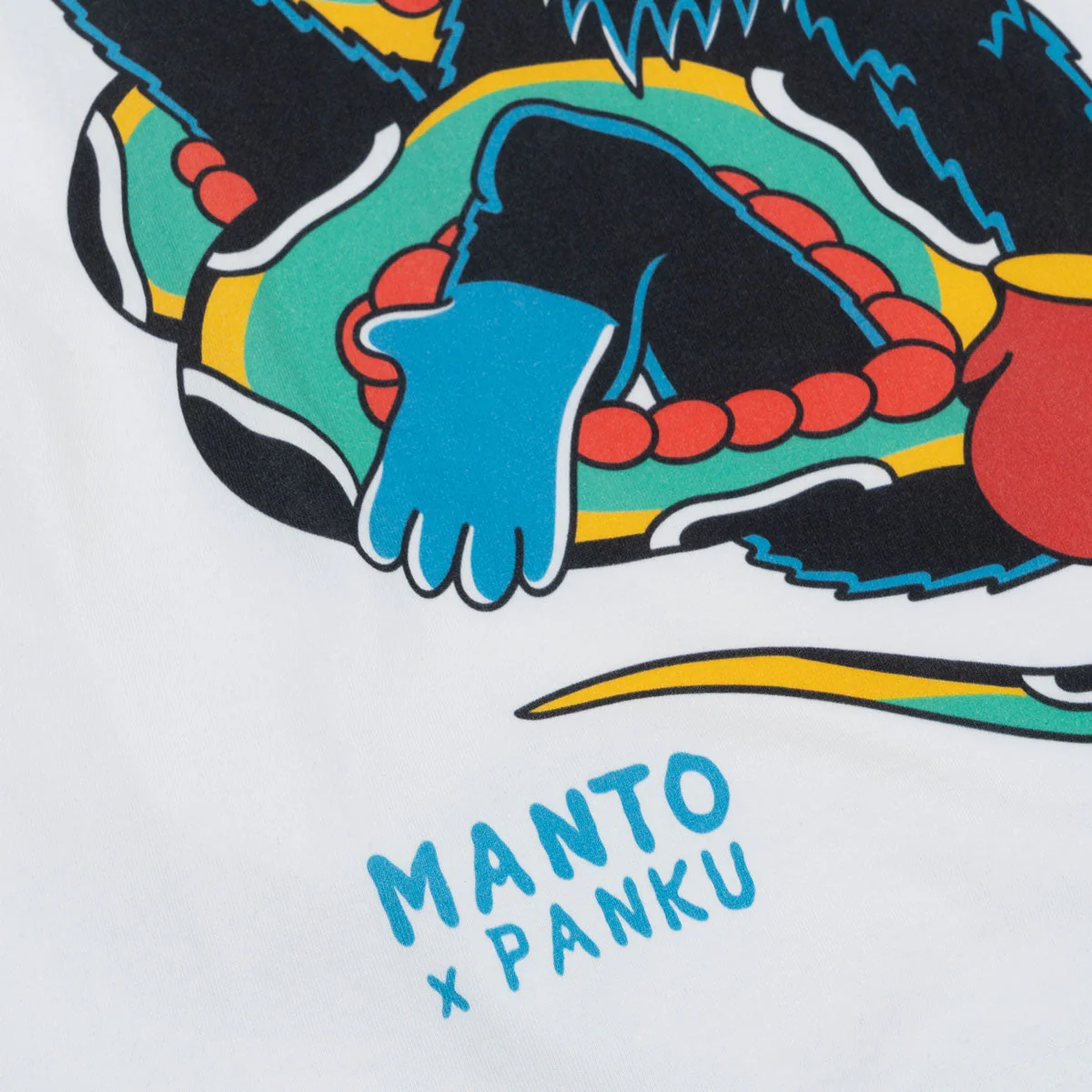 Camiseta Manto x Panku Struggle Blanco - Imagen 3