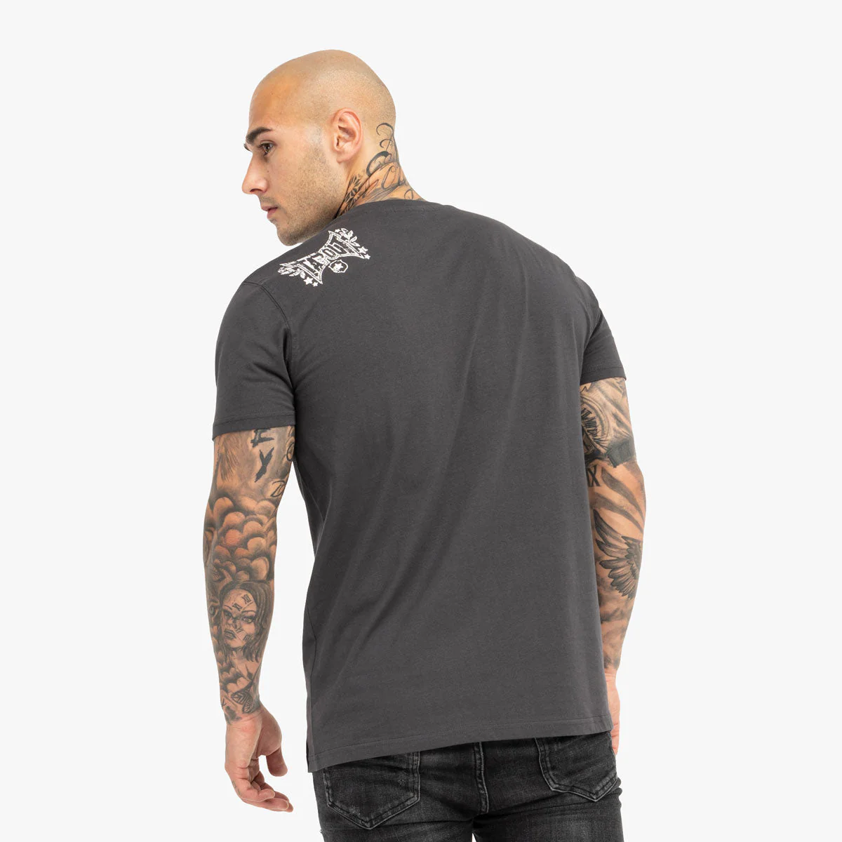 Camiseta Tapout Westlake Gris - Imagen 6