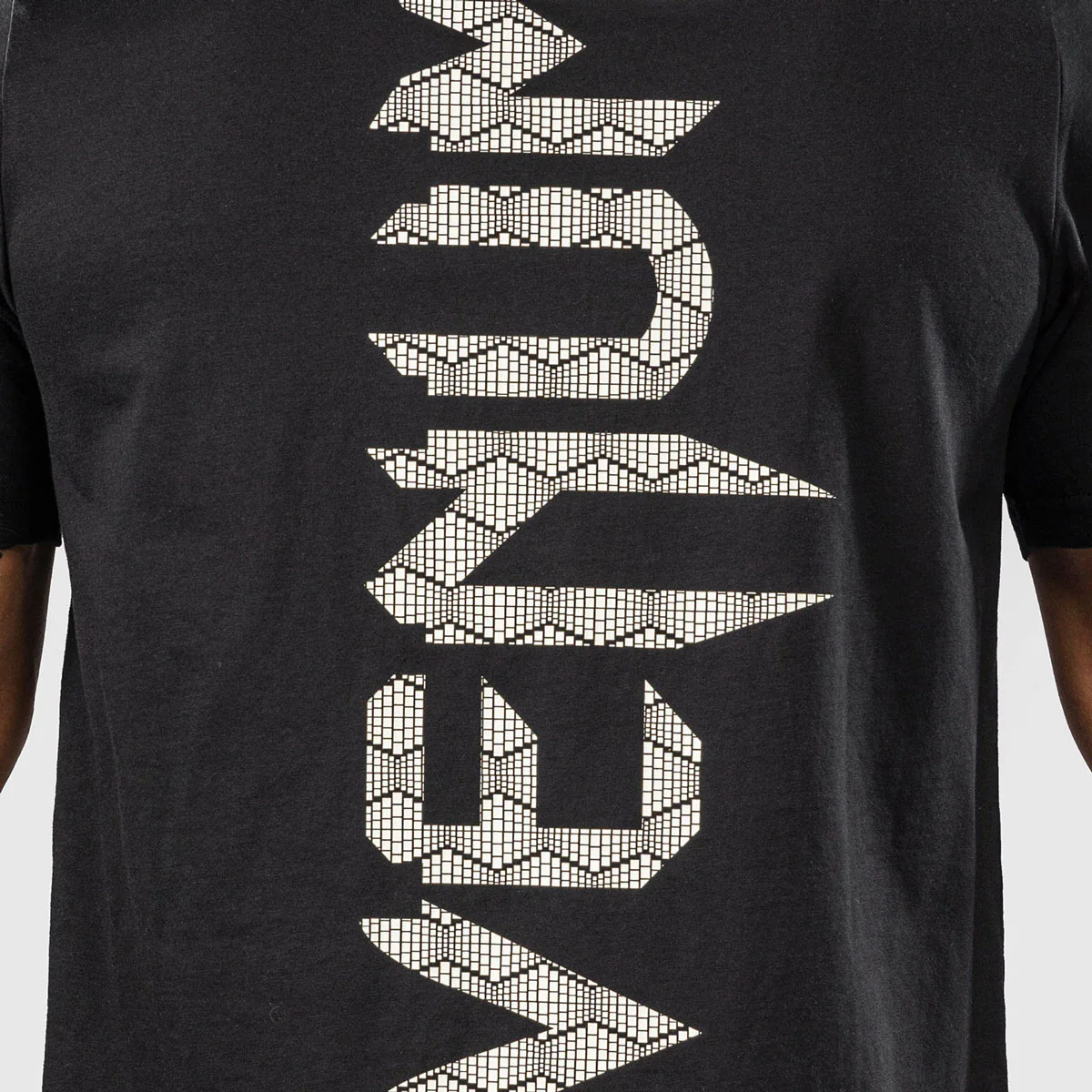 Camiseta Venum Naga Negro - Imagen 6