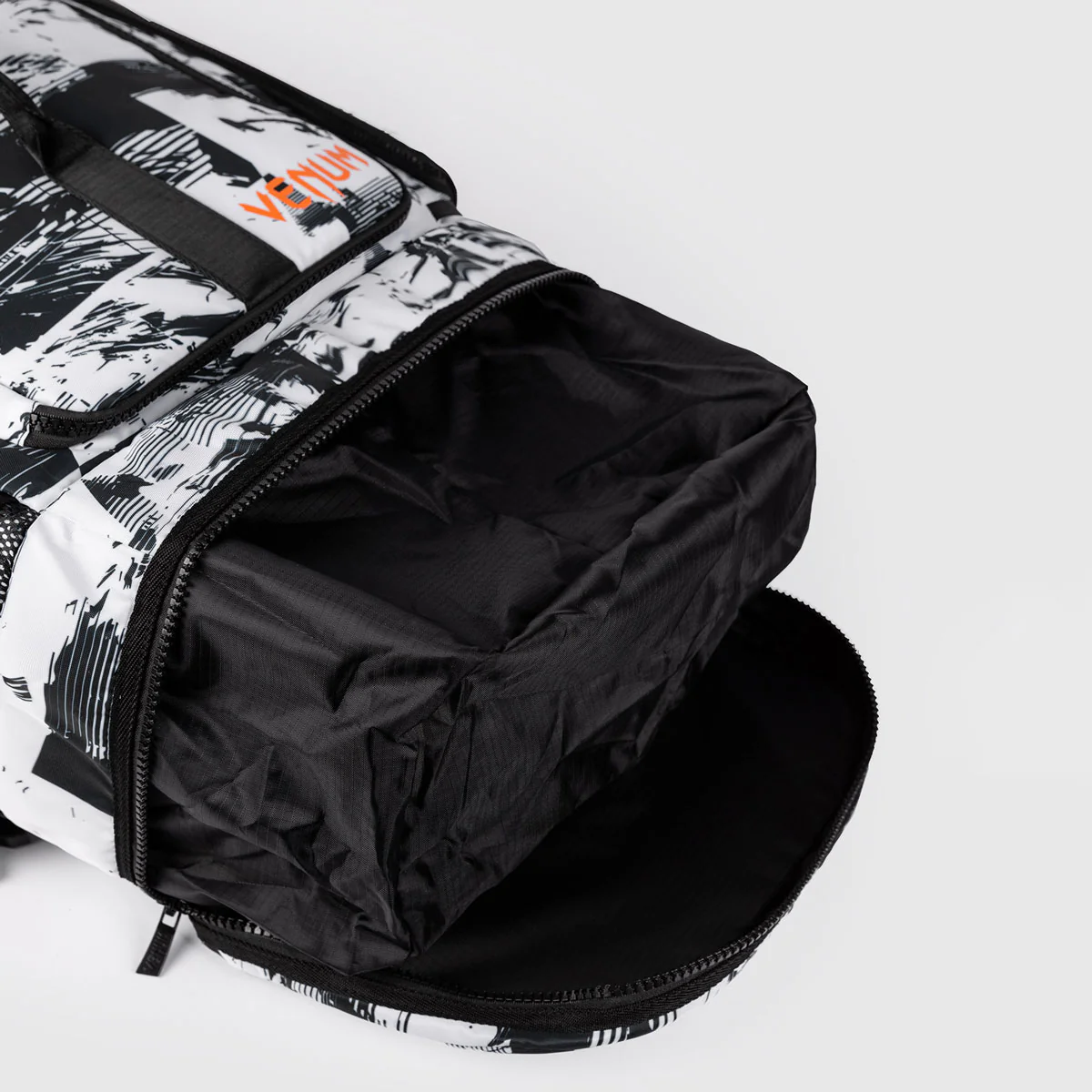 Mochila Venum UFC Zenith Semana de Pelea Auténtica - Imagen 8