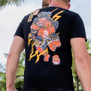 Camiseta Manto Yauhen Abu ONI negro